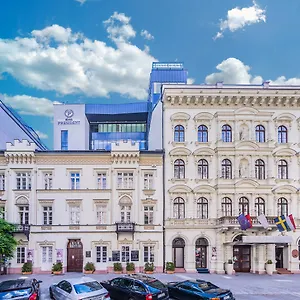Hotell President ****