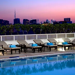 https://crowne-plaza-deira.dubaihotelsoffers.com