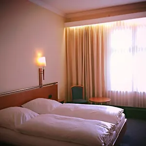Hotel Kurfuerst Am Kurfuerstendamm